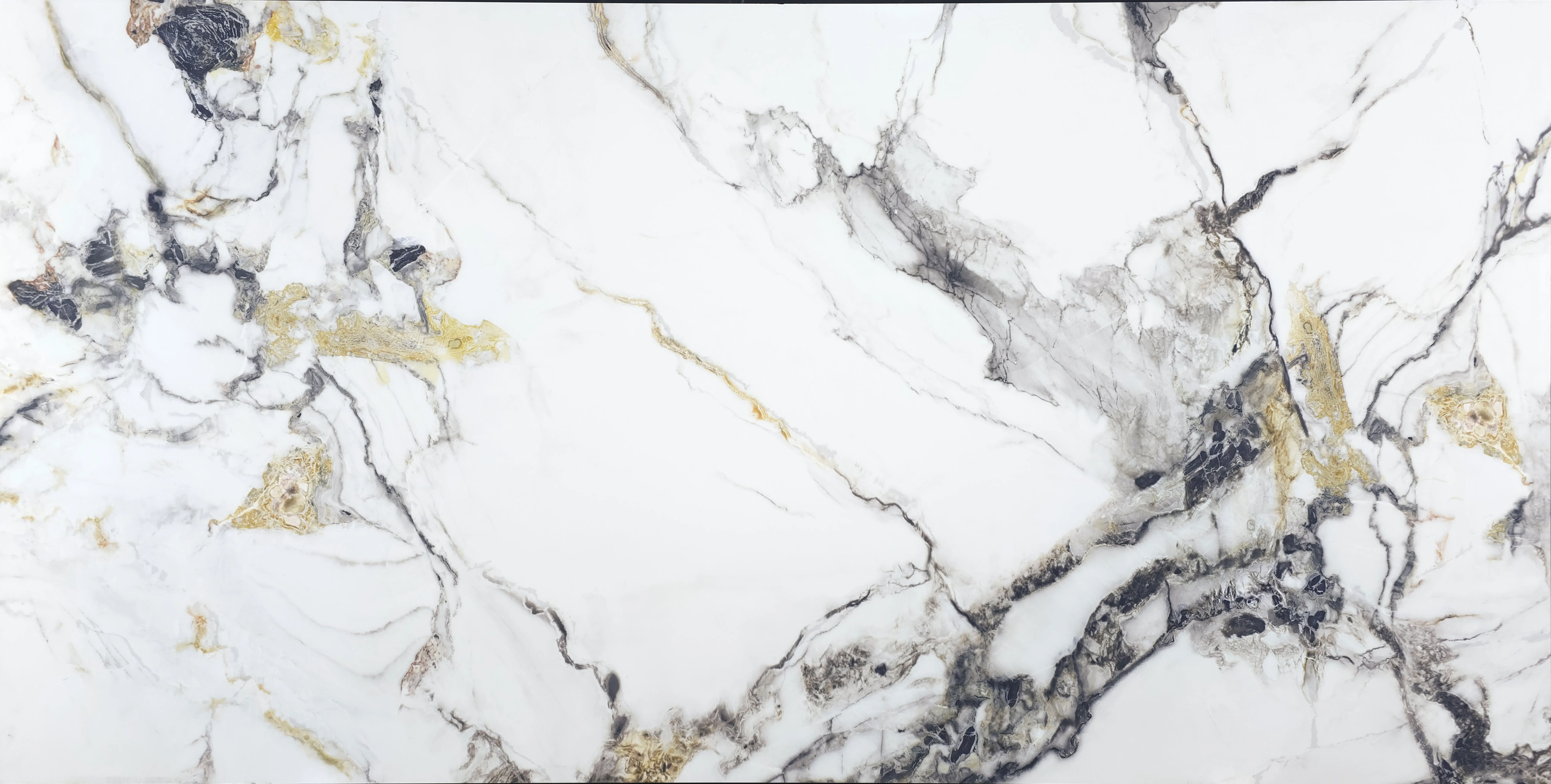 F7 Quartz manufacturing excellence